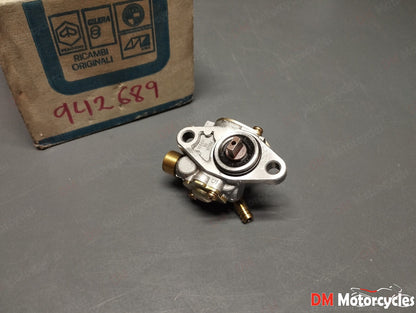 Piaggio genuine new gilera sioux oil pump pn 942689