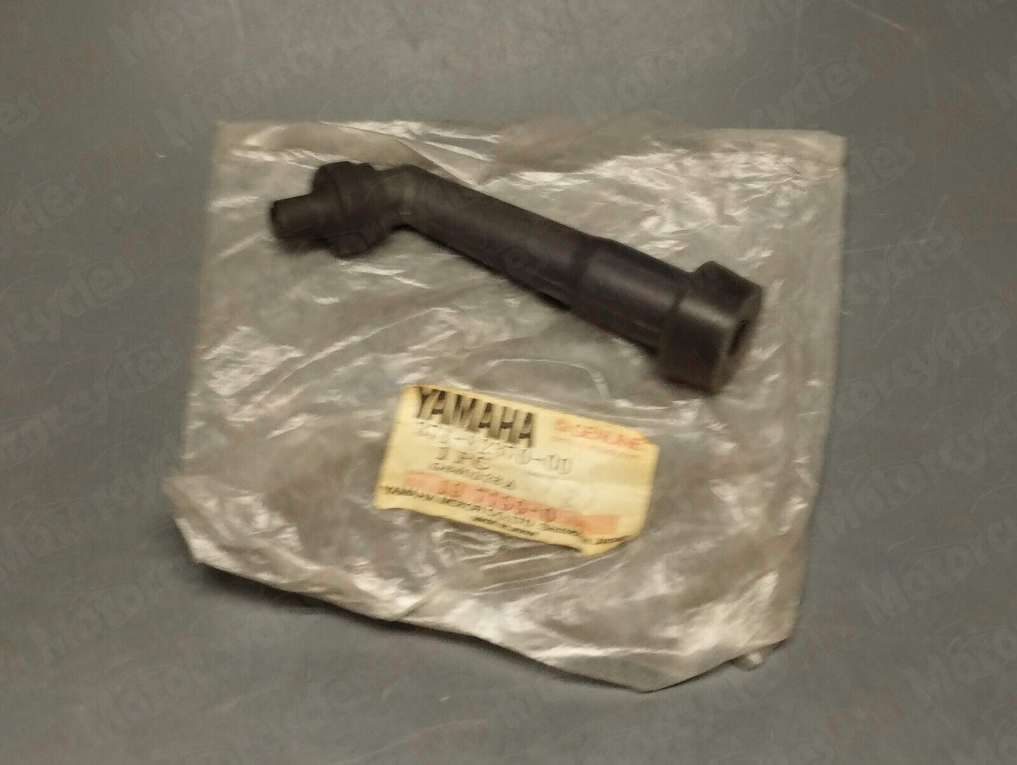 Yamaha genuine nos tt 600 xt 600 500 350 250 xjr srx bw plug cap pn 371-82370-00