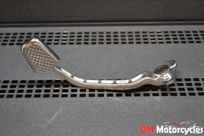 YAMAHA GENUINE NOS FJ600 FJ 600 1984 REAR BRAKE PEDAL PN 33M-27211-00