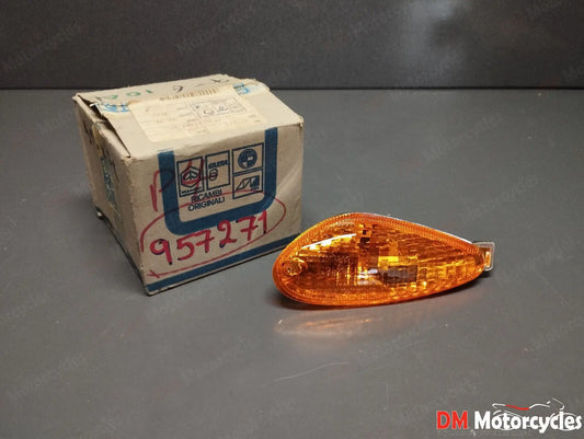 Piaggio genuine new nrg mc3 50 right rear turn signal pn 957271