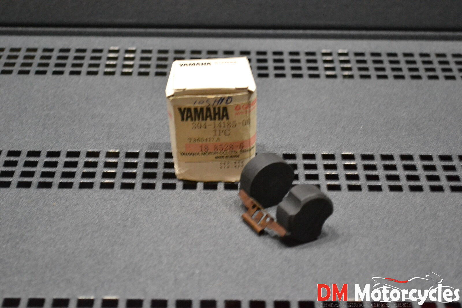 Yamaha genuine nos dt125mx dt 125 86 91 carburetor float pn 304-14185-00