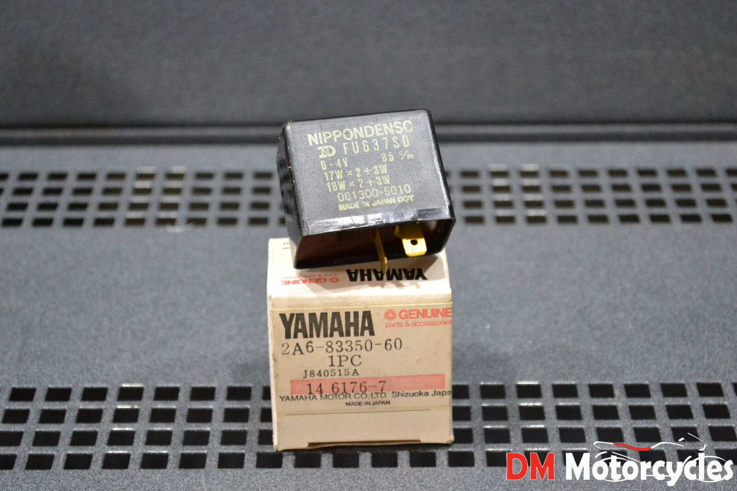 Yamaha genuine nos dt125 dt50 dt175 xt500 xt250 flasher relay pn 2a6-83350-60