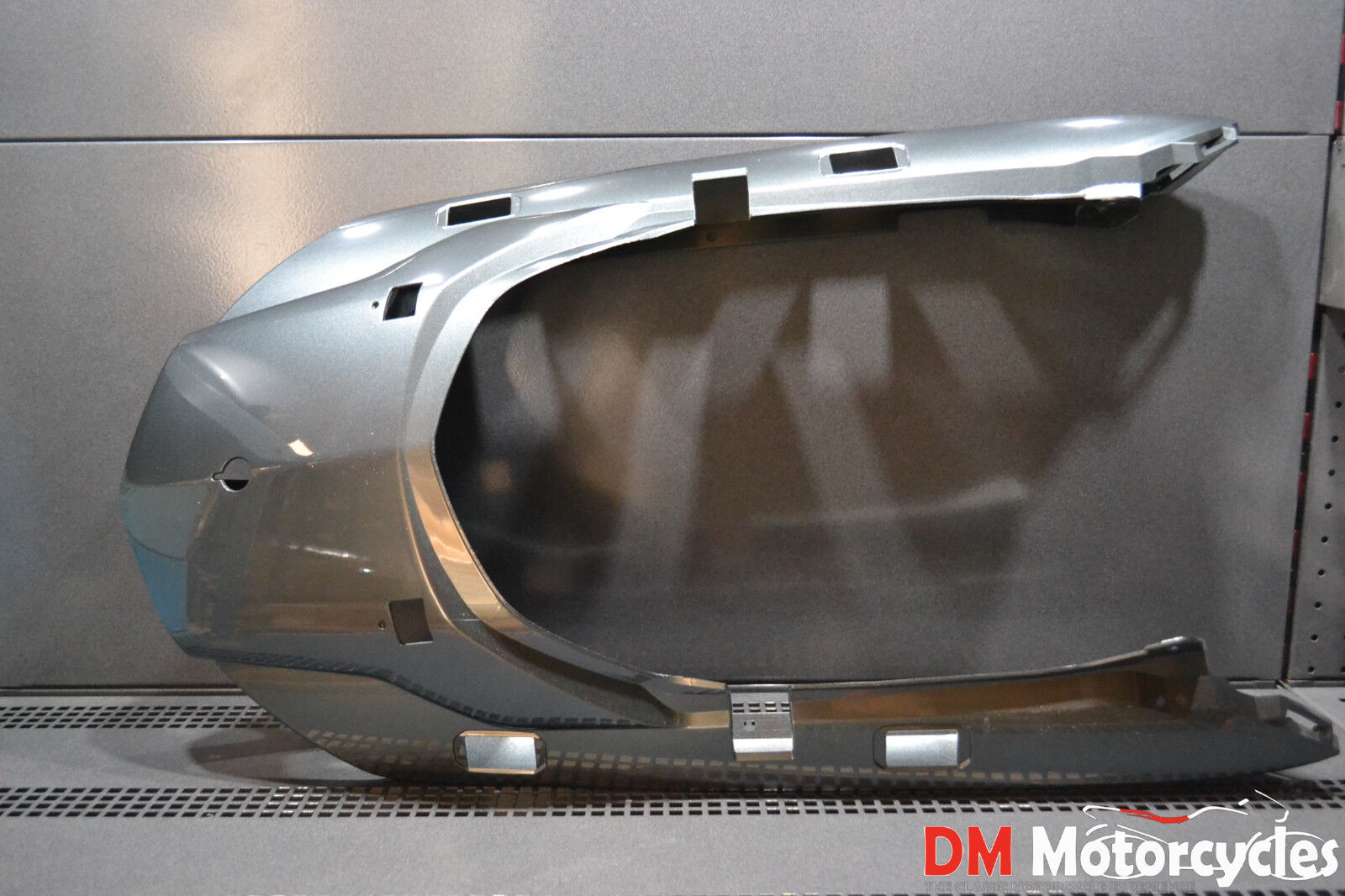 Yamaha genuine new fjr1300 fjr 1300 2003 rear cowling fender pn 5jw-21651-00-p5