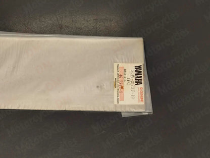 Yamaha genuine nos punctured rd 125 graphic 2 sticker decal pn 30w-2173f-10