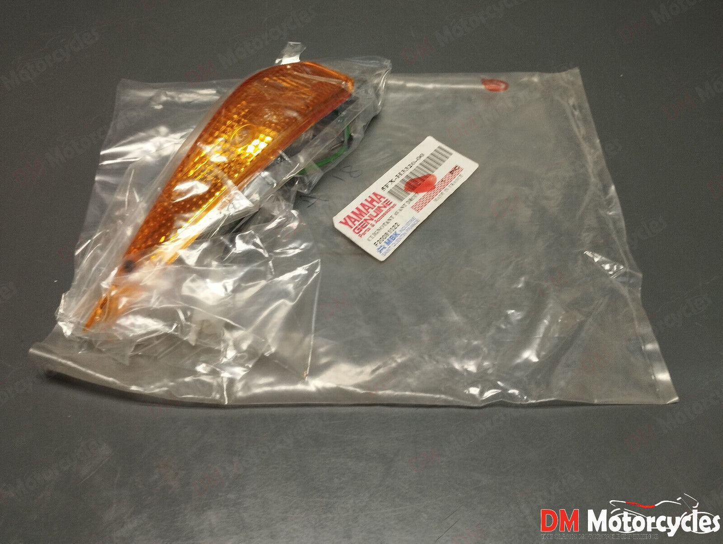 Yamaha genuine new cw 50 front right turn signal pn 5fx-h3320-00