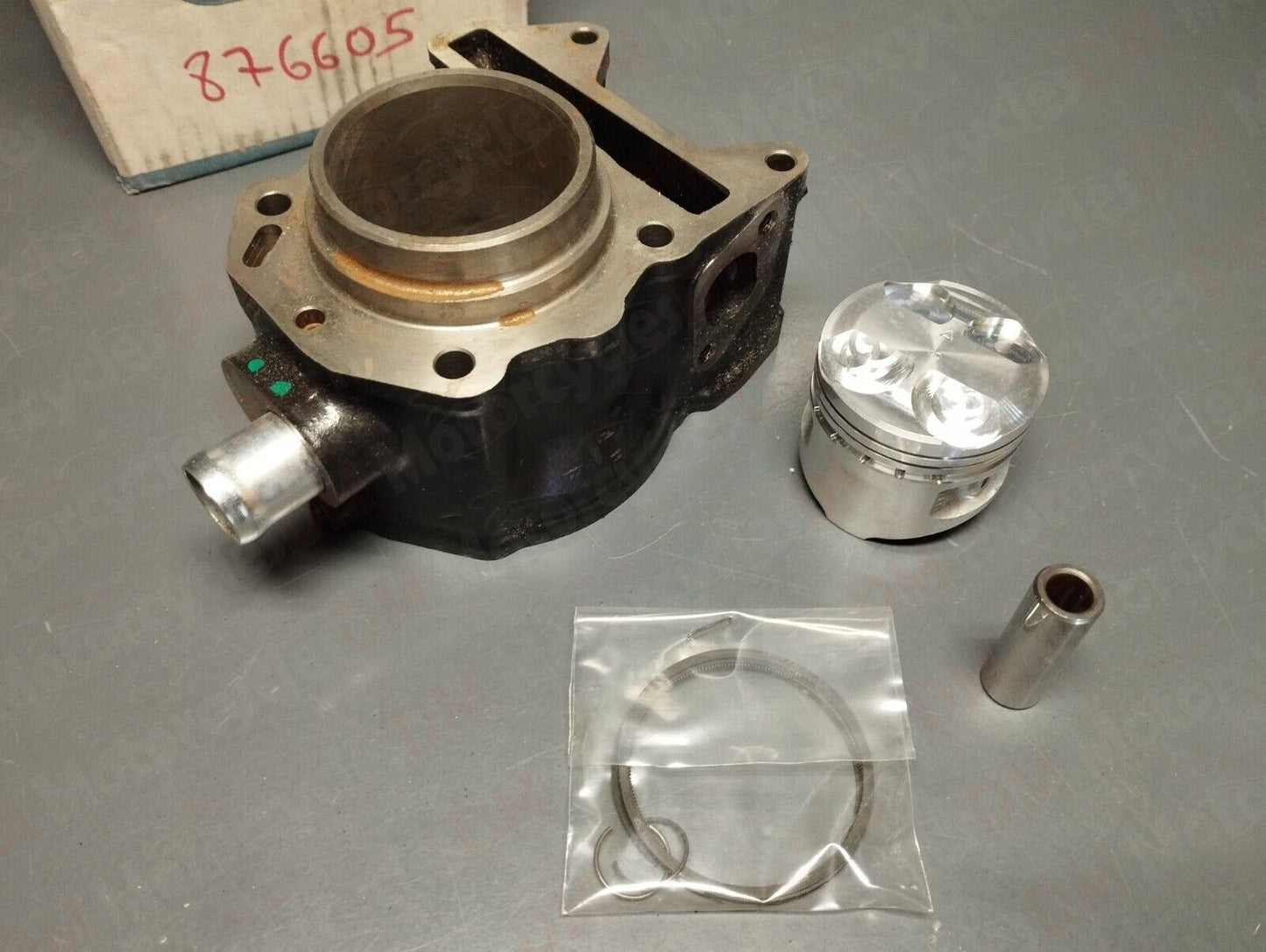 Piaggio genuine new vespa gts x7 x9 mp3 cylinder kit 125cc 4-stroke pn 876605