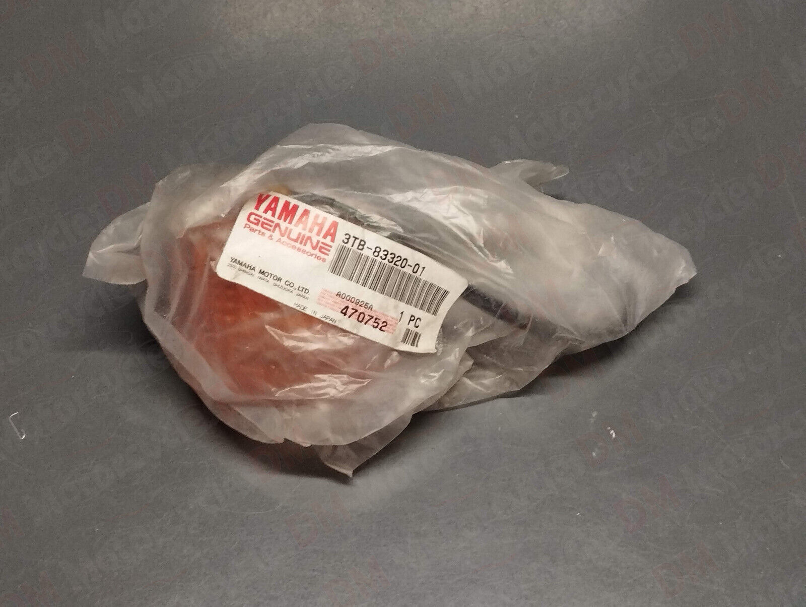 Yamaha genuine new sr 125 xt 500 600 right front turn signal 3tb-83320-01