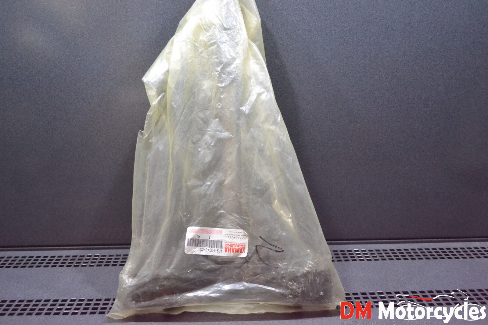 YAMAHA GENUINE NEW XC125 CYGNUS FORK UNDER BRACKET PN 4P9-F3340-00