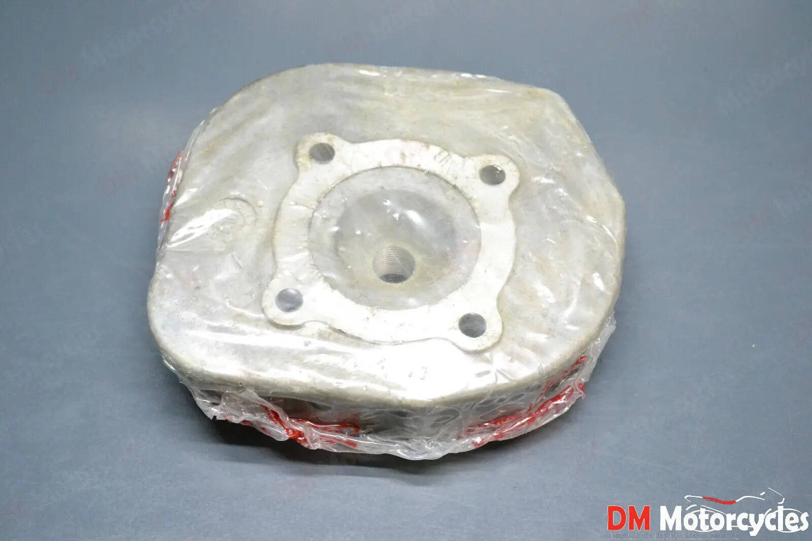 Derbi genuine new Diesis Atlantis 100cc Cylinder head  pn 00g02514011