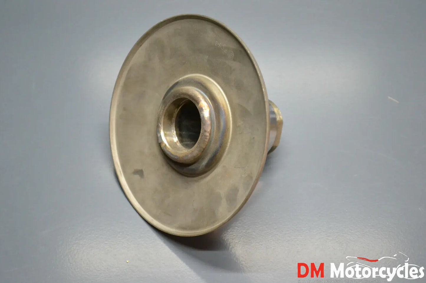 Piaggio genuine new sphera rst 80 half pulley pn 478106