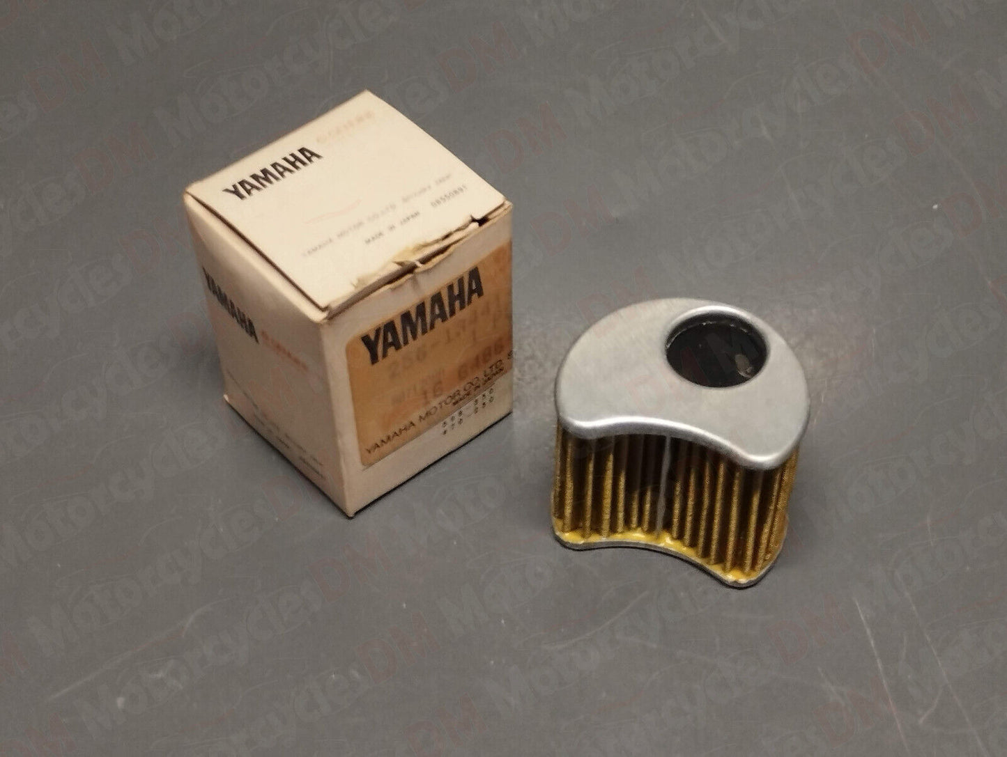 Yamaha genuine nos xs1 xs2 xs 650 tx 650 oil cleaner element pn 256-13441-00