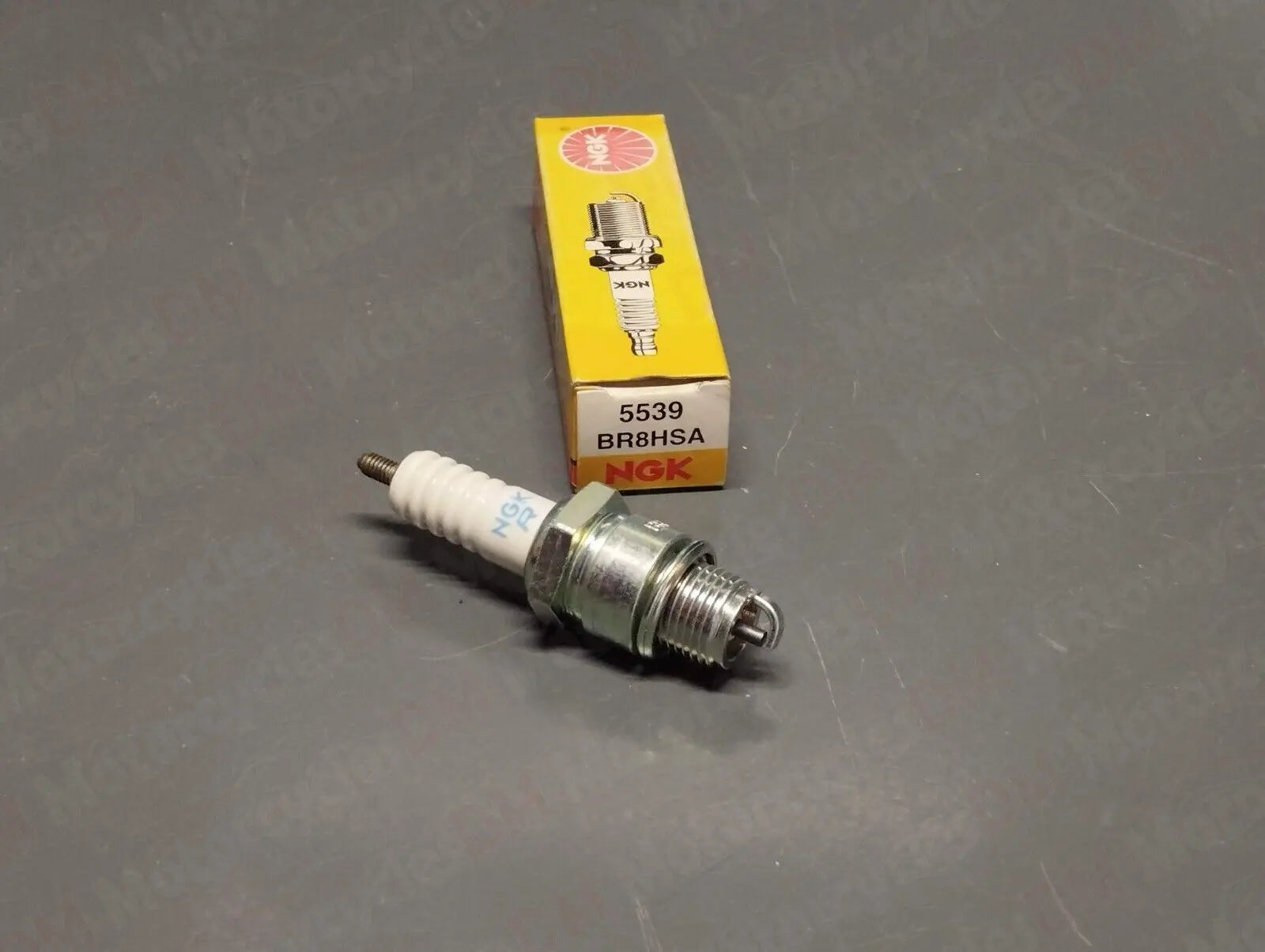 New NGK BR8HSA Spark Plug x1