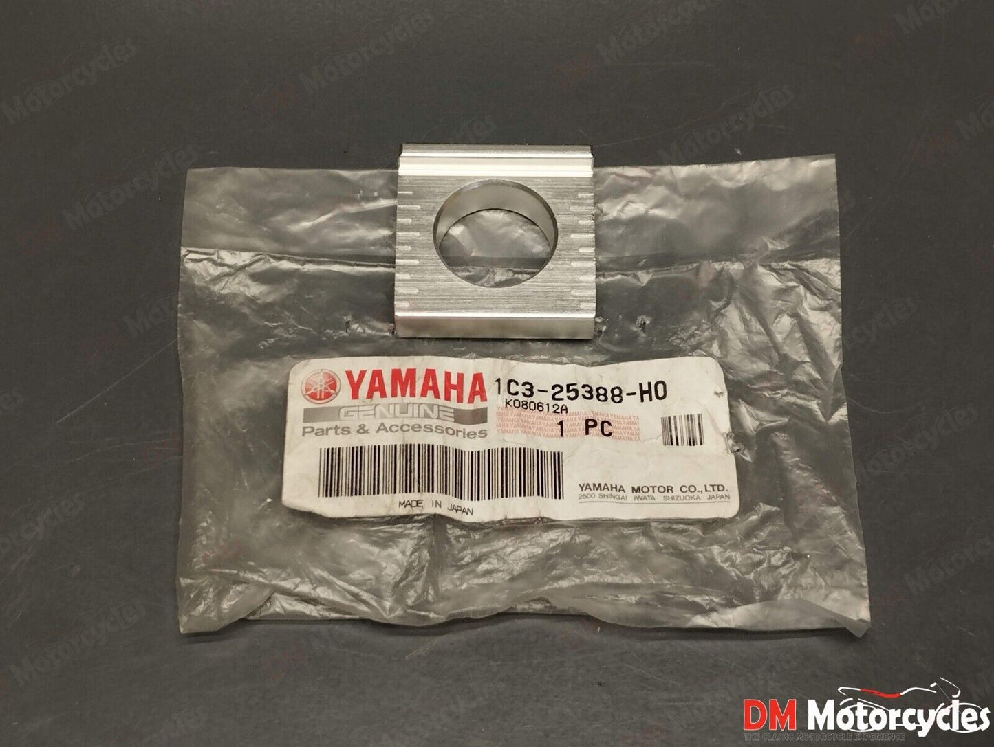 Yamaha genuine nos Yz125 yz250 yz450 wr250 wr450 chain adjuster pn 1c3-25388-h0