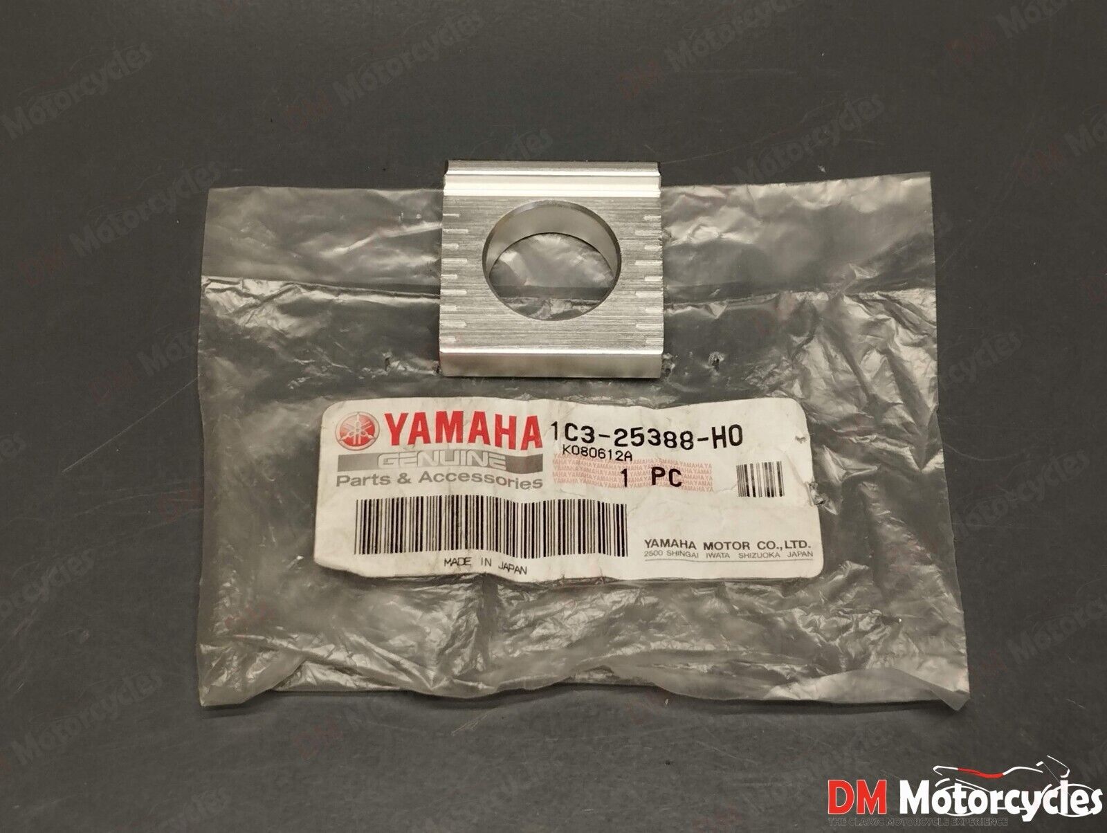 Yamaha genuine nos Yz125 yz250 yz450 wr250 wr450 chain adjuster pn 1c3-25388-h0