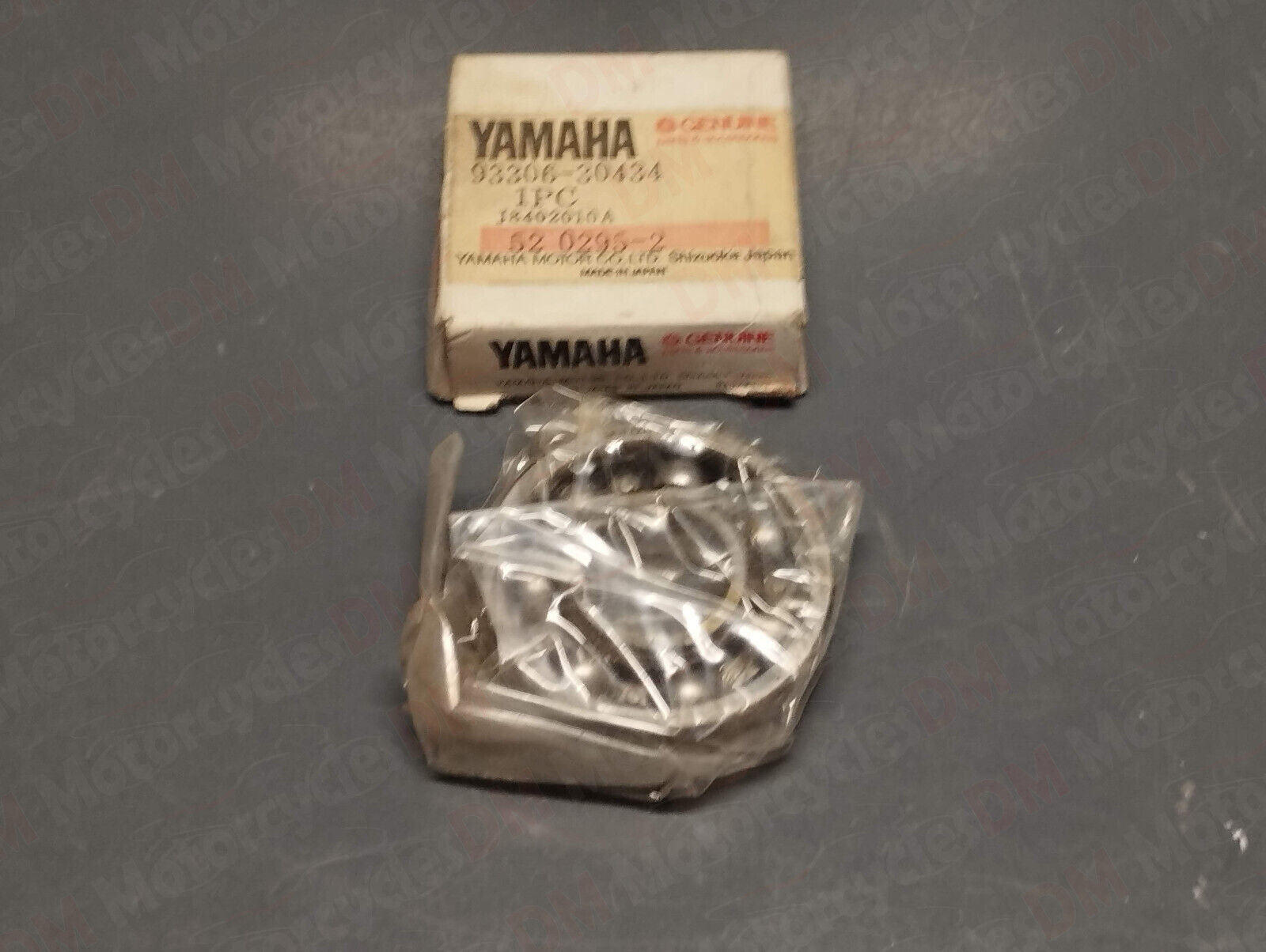 Yamaha genuine nos fj 1100 1200 xjr 1200 1300 bearing 93306-30434