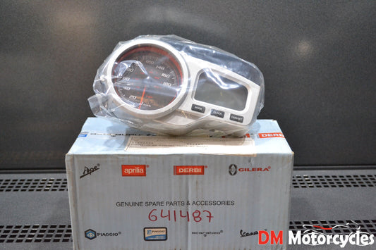 Piaggio genuine new gilera nexus 125 500 aprilia sr speedometer gauge pn 641487