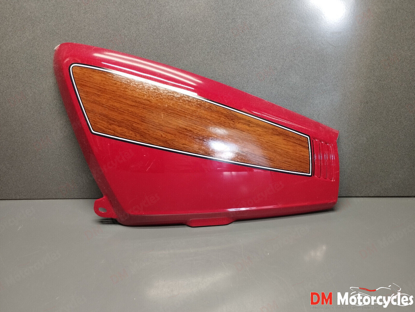 Yamaha genuine nos riva 50 ca 50 1983 - 1986 left side cover pn 21g-w2173-10-9w