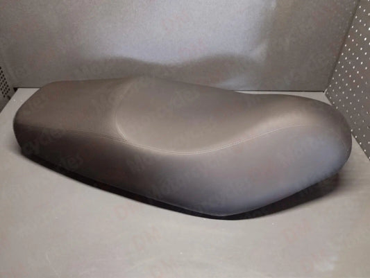 Piaggio genuine new Gilera Runner 2003 - 2005 seat saddle pn 577886