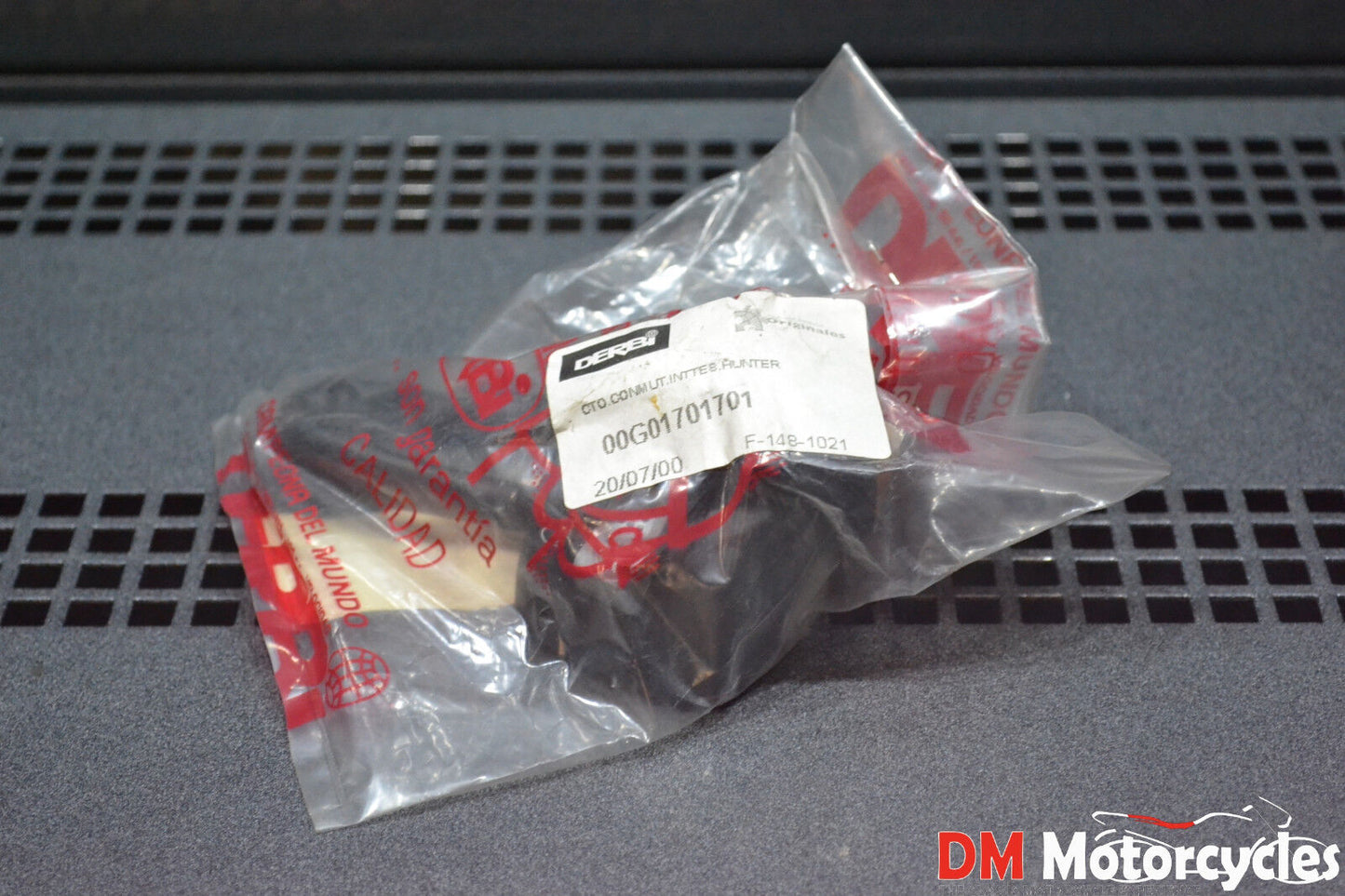 Derbi genuine new gp1 50 lh switch gear assy pn 00g01701701