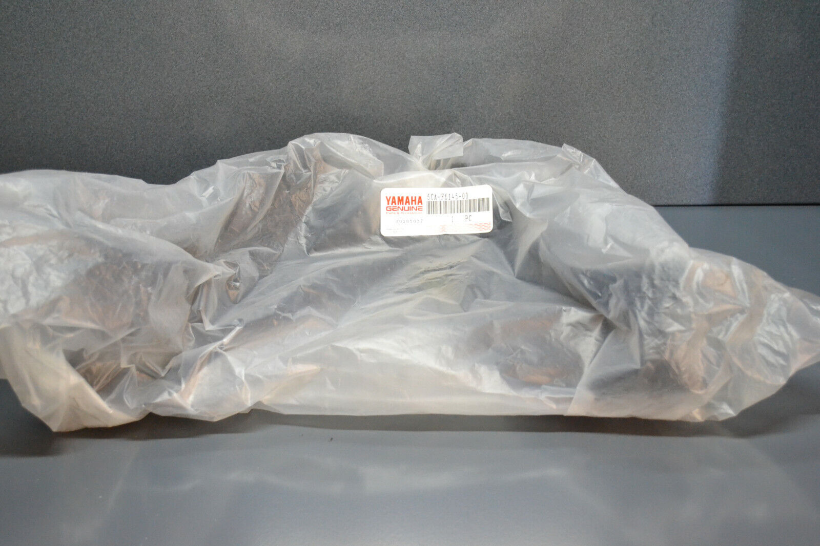 Yamaha genuine new yp125 majesty 125 1998 handlebar cover pn 5ca-f6145-00