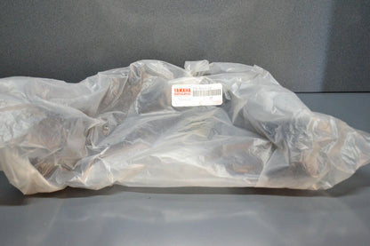 Yamaha genuine new yp125 majesty 125 1998 handlebar cover pn 5ca-f6145-00