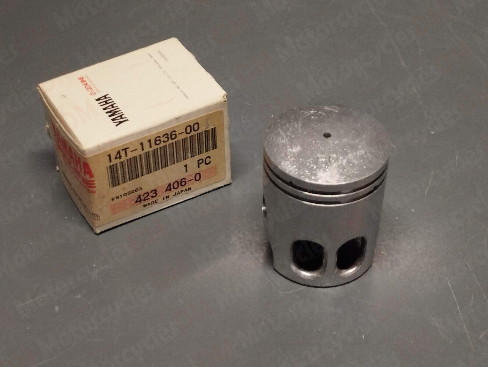 Yamaha genuine new ca 50 riva 50 83-86 2nd oversize piston pn 14t-11636-00