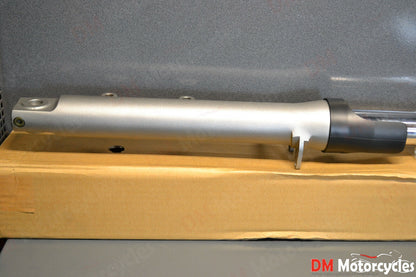Yamaha genuine new TDM850 tdm 850 1998-2001 front right fork assy pn 4tx-23103-01