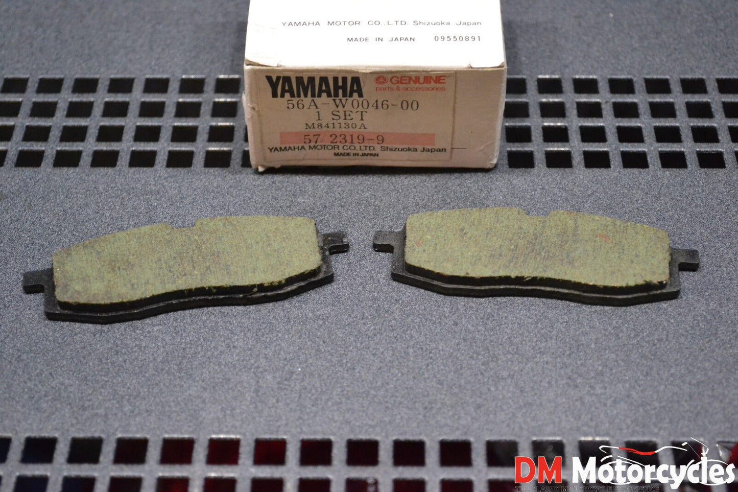 Yamaha genuine nos  yz125 yz250 yz490 1985 front brake pad kit pn 56a-w0046-00