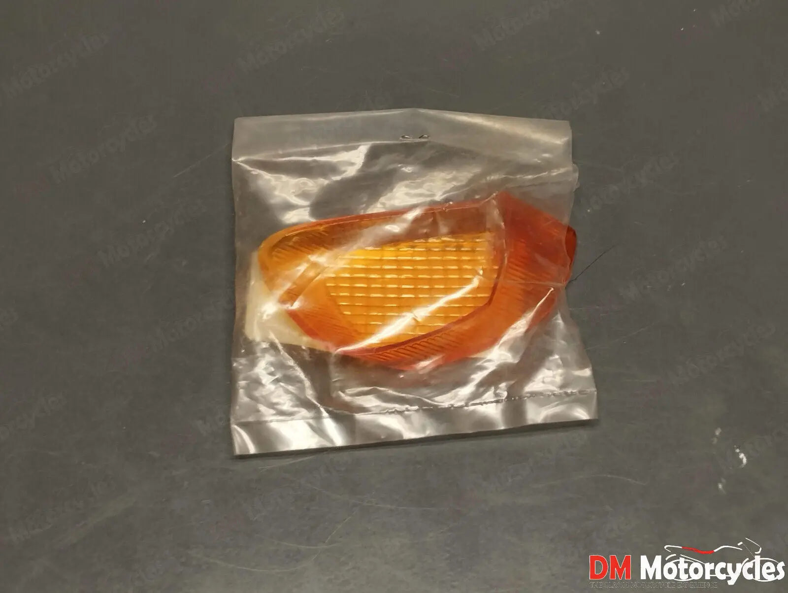 Yamaha genuine new flasher 2 turn signal lens 3gf-h3322-00