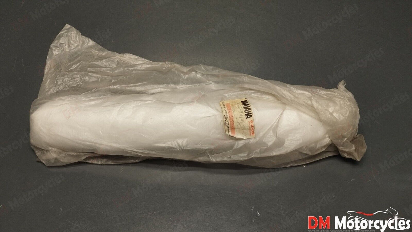 Yamaha genuine nos DT 175 fork outer tube pn 2a8-23138-00-38