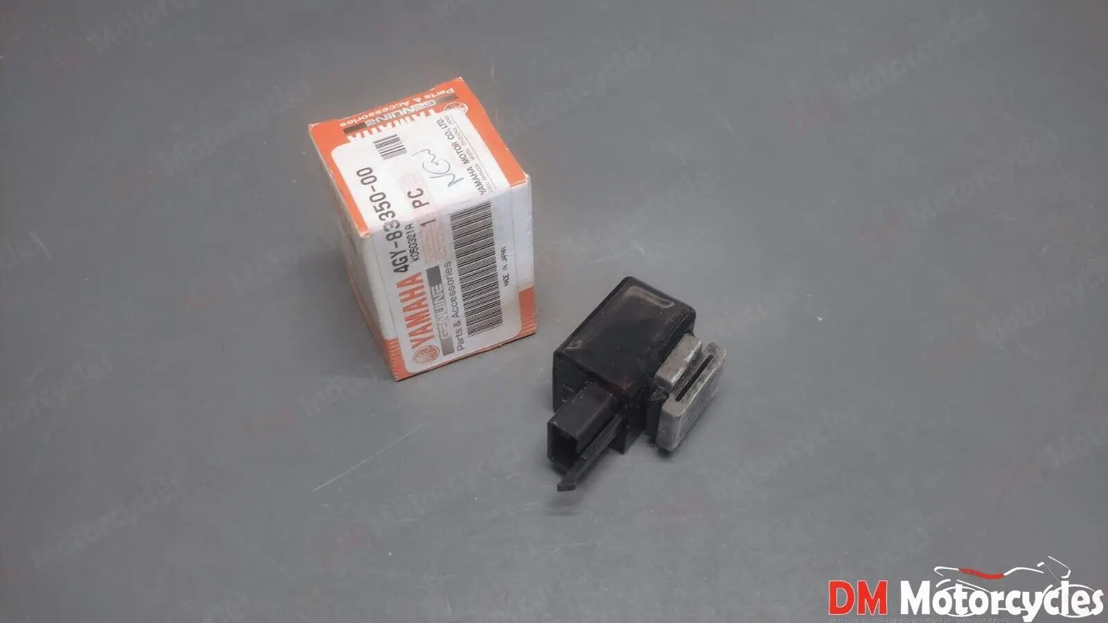 Yamaha genuine new bt1100 fz1 tt600r xt660 r1 r6 flasher relay pn 4gy-83350-00