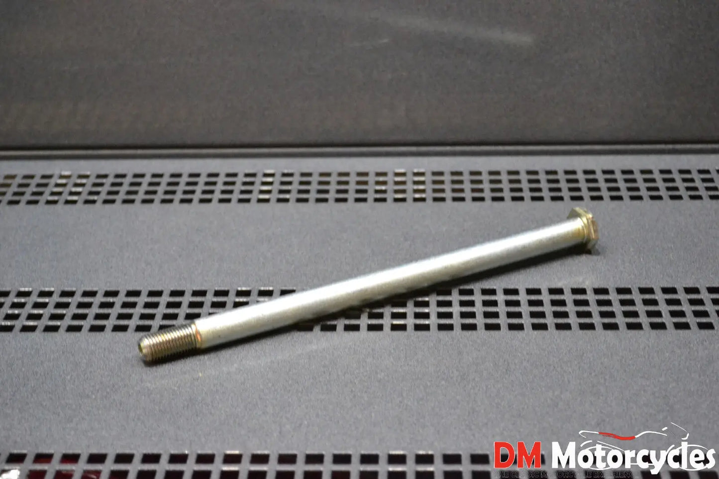 Yamaha genuine fz 700 fz 750 fzr 1000 fzr 750 85-88 front wheel axle pn 47x-25181-00
