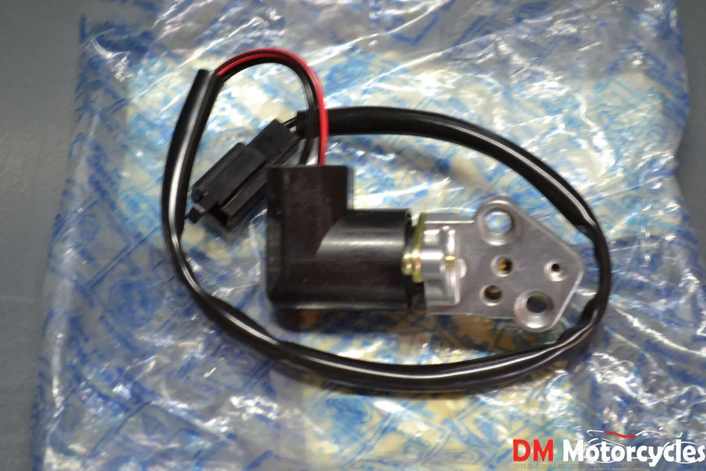 Piaggio genuine new vespa gt Beverly hexagon liberty x8 x9 chock pn cm129801