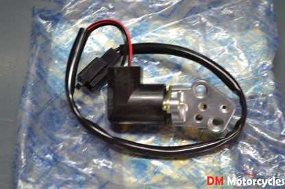 Piaggio genuine new vespa gt Beverly hexagon liberty x8 x9 chock pn cm129801
