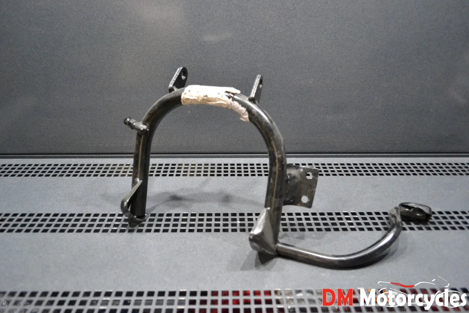 Piaggio genuine new liberty 125 200 center stand pn 600183