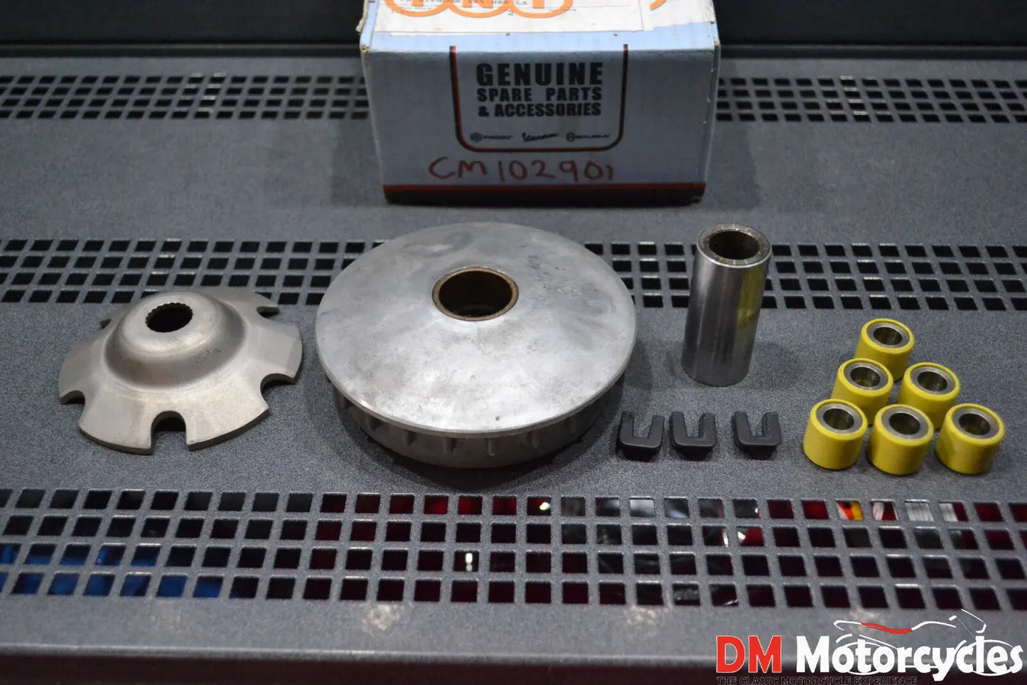 Piaggio genuine new gilera runner 125 sp fx hexagon lx variator kit pn cm102901