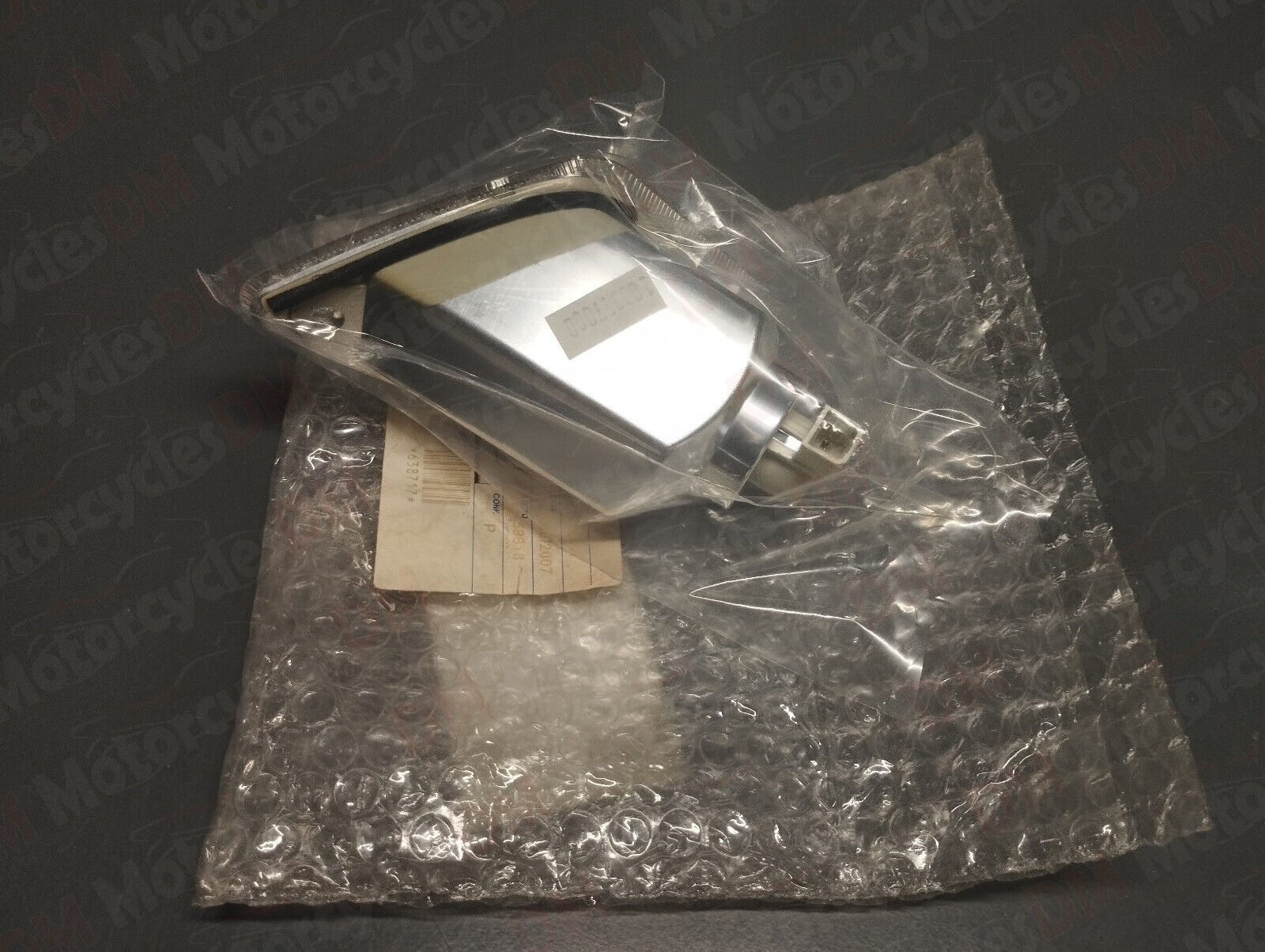 Piaggio oem vespa gt 125 200 250 gts 250 300 gtv 250 right rear indicator 638717