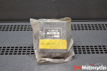 Yamaha genuine nos fz750 fz 750 1985 ignitor CDI pn 1ae-82305-10