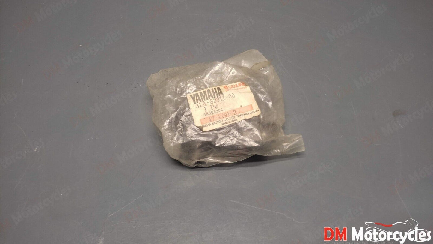 Yamaha genuine nos fj 600 xj 900 fz 600 yx 600 srx 600 lever holder 1 pn 31a-82911-00