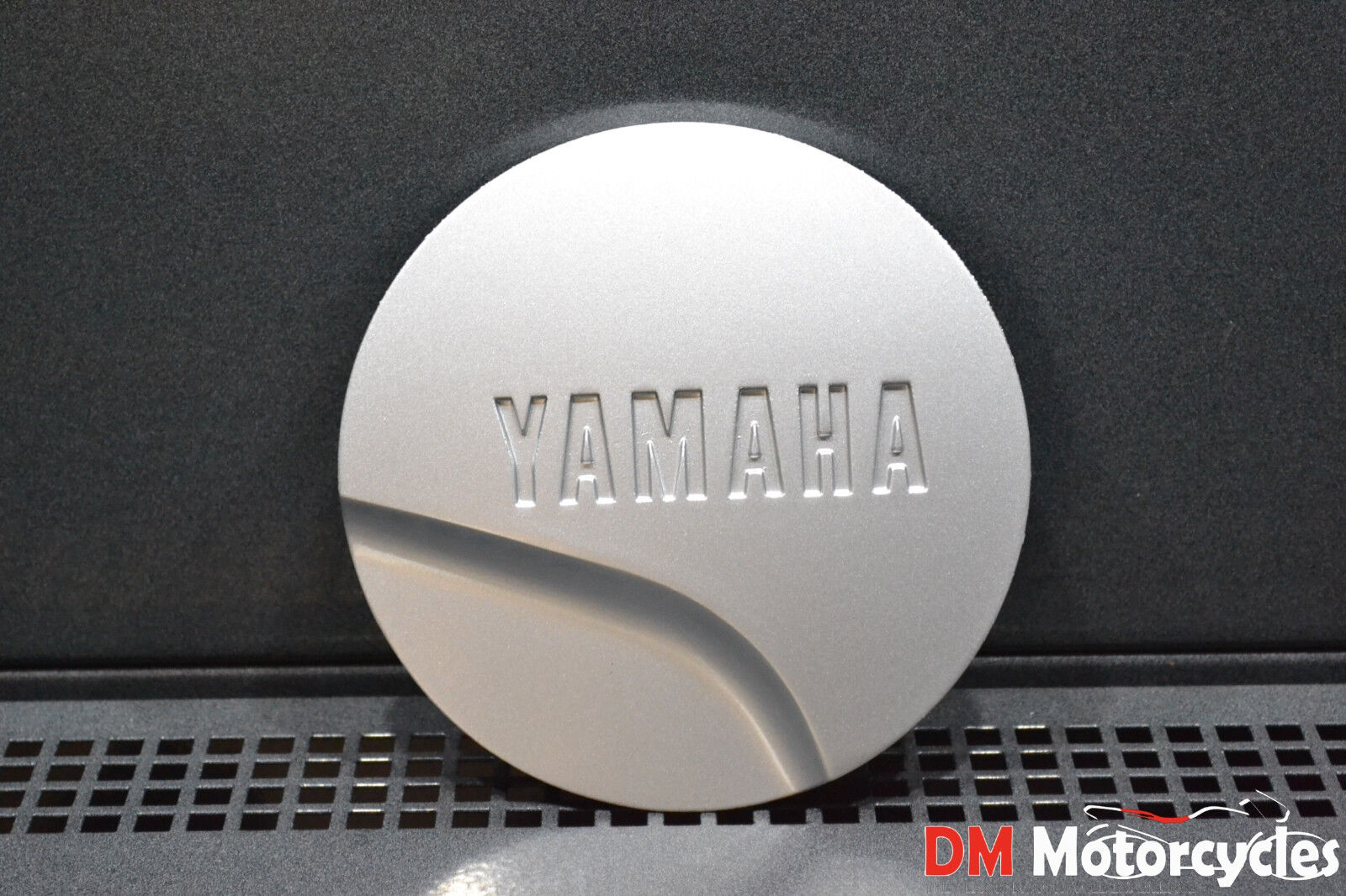 Yamaha genuine new fzr1000 yzf1000 yzf750 crankcase cover cap pn 3gm-15417-00