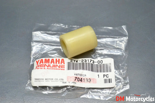 Yamaha genuine new fzr 400 fzr 600 xj 600 front fork spindle taper pn 2yk-23173-00