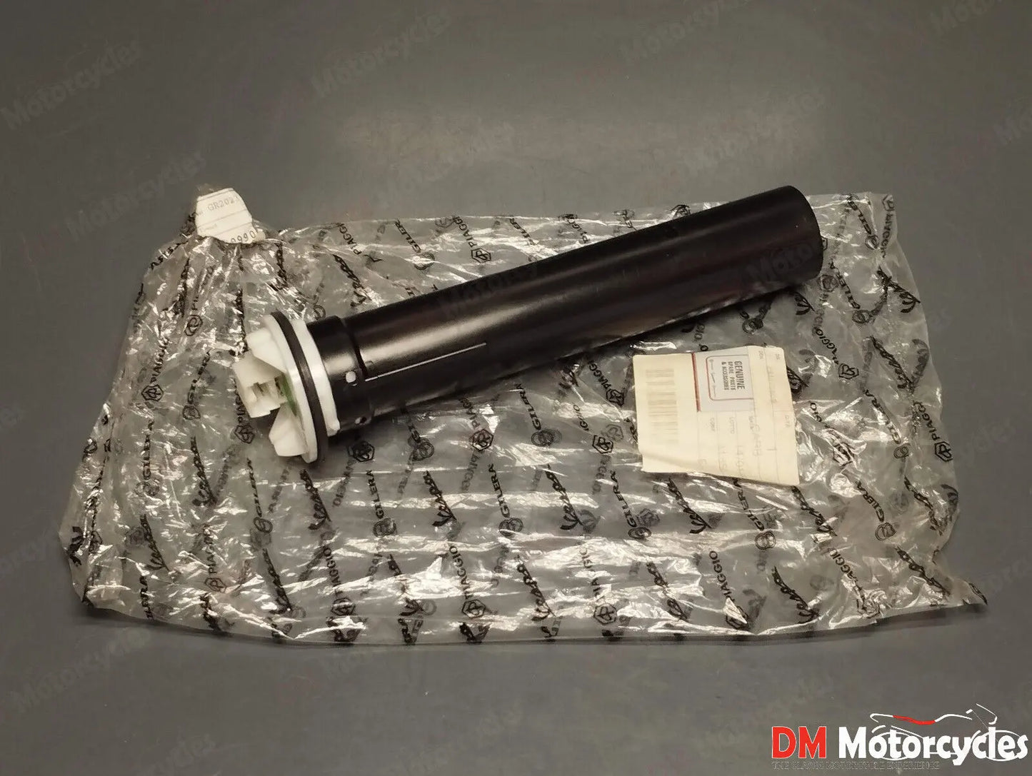 Piaggio genuine new vespa gt 125 fuel level sensor pn cm075609