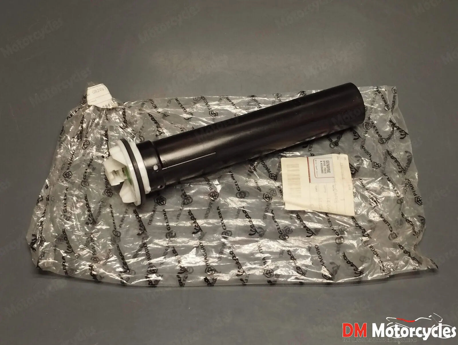 Piaggio genuine new vespa gt 125 fuel level sensor pn cm075609