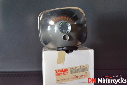 Yamaha genuine nos yt125 yt 125 1980 - 1985 headlight lens pn 3l6-84120-00