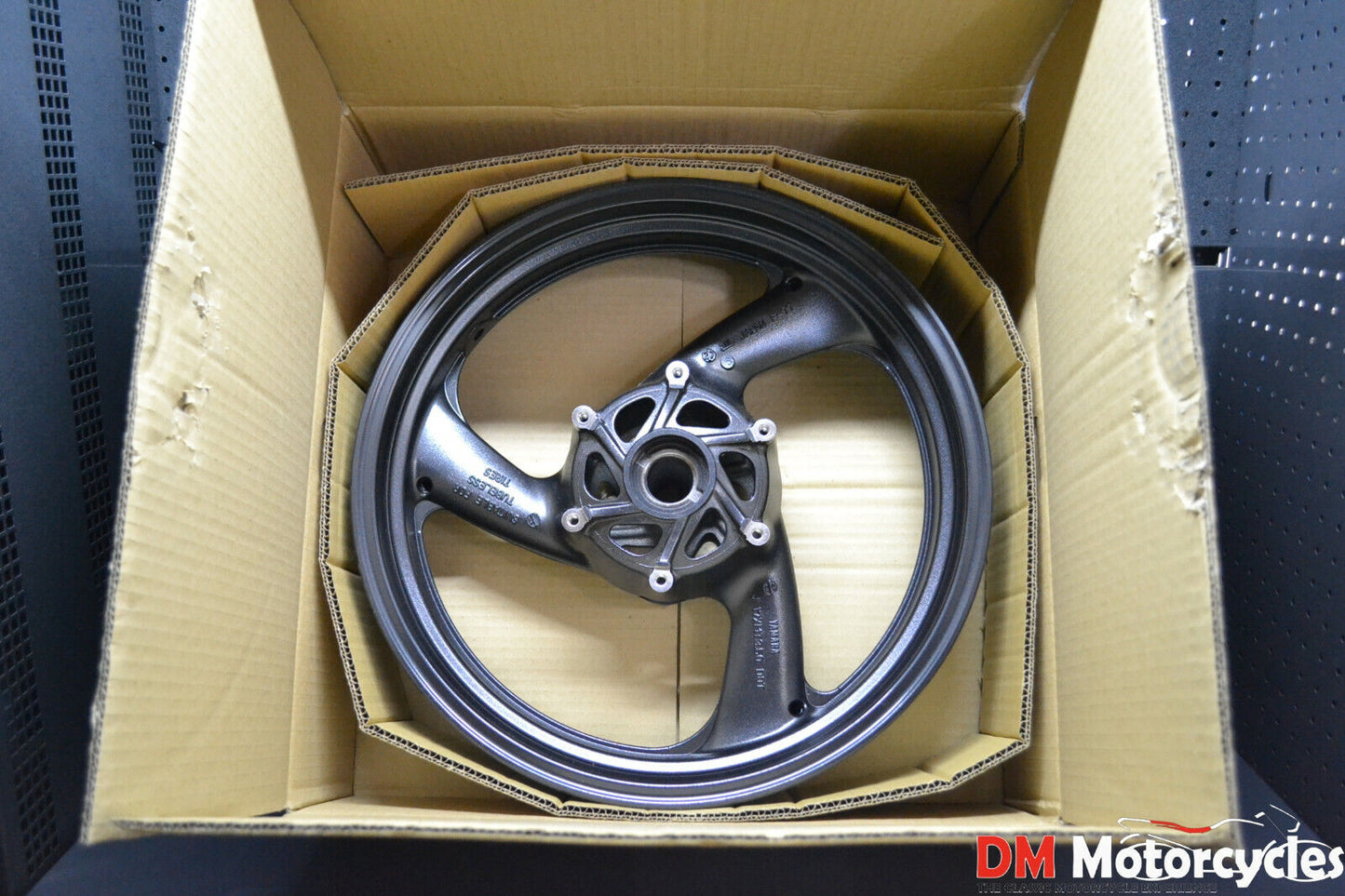 Yamaha genuine new yzf600 yzf 600 97 -07 front cast wheel rim pn 4tv-25168-00-7b