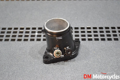 YAMAHA GENUINE NOS FZ750 FZR750 CARBURETOR JOINT 2 PN 2KT-13596-01