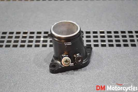 YAMAHA GENUINE NOS FZ750 FZR750 CARBURETOR JOINT 2 PN 2KT-13596-01