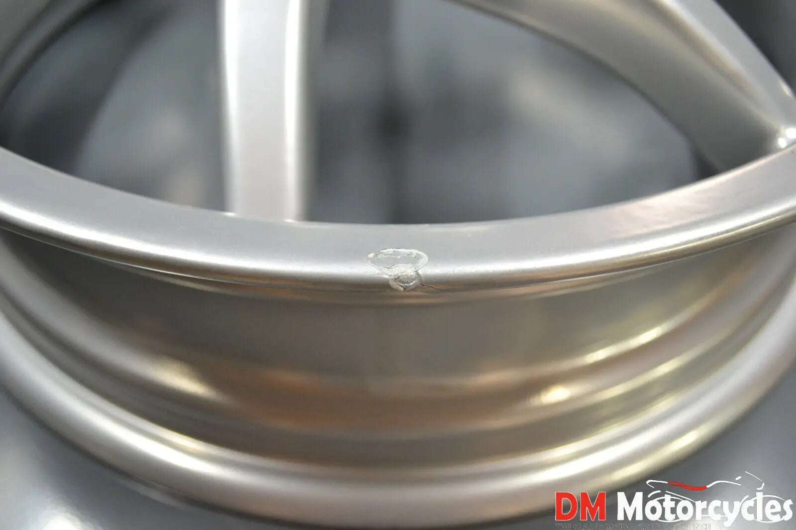 Piaggio genuine new nrg power purejet 05 rear wheel rim disk brake pn 95938200b1