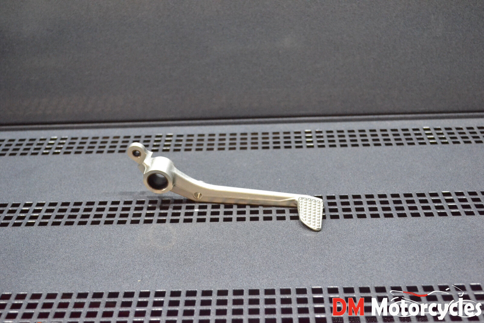 Yamaha genuine new yzf r1 2002 - 2003 brake pedal pn 5pw-27211-00