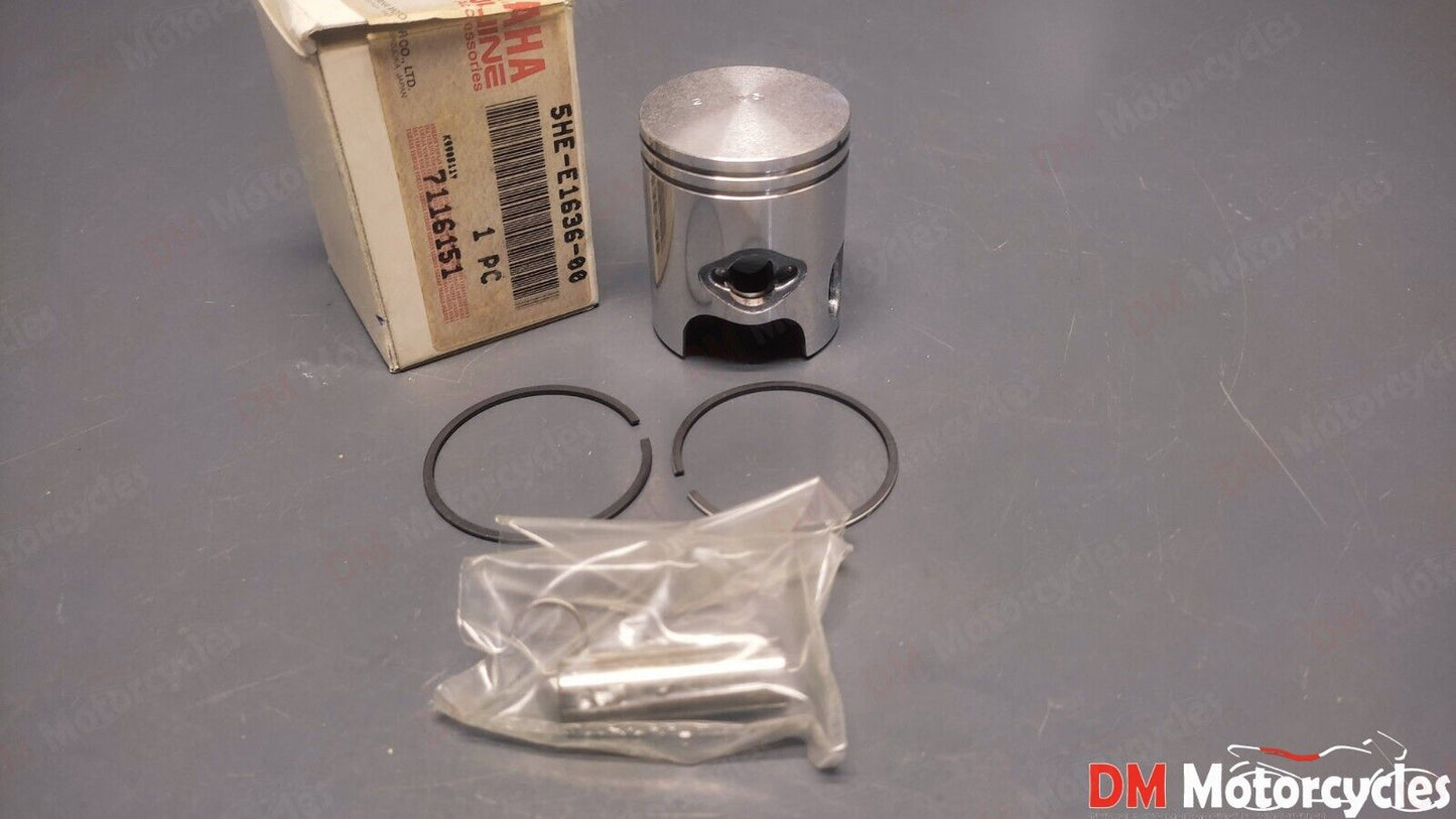 Yamaha genuine new YQ50 Aerox 99 - 08 CS50Z  06 -  08 piston kit pn 5he-e1636-00